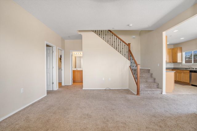 601 MENAUL Boulevard NE 305, Albuquerque, NM 87107