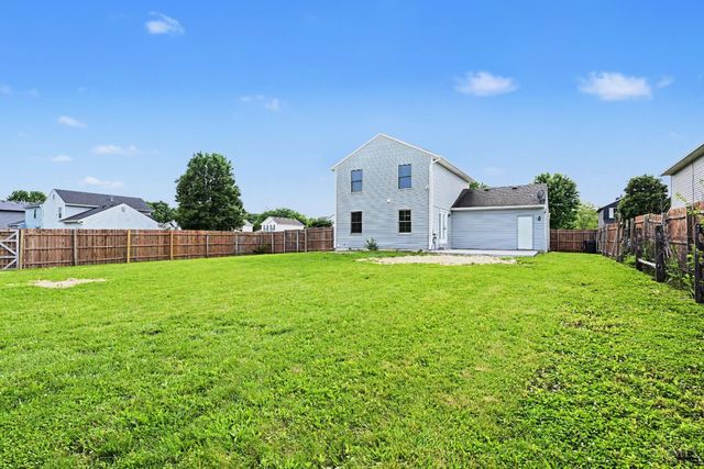596 Pine Hill Place, Trenton, OH 45067