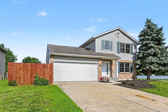 596 Pine Hill Place, Trenton, OH 45067