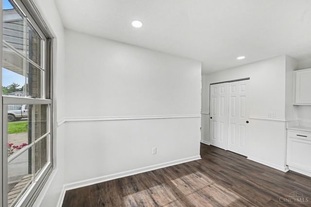 596 Pine Hill Place, Trenton, OH 45067