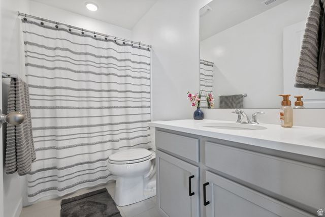6673 W MEADOW GRASS DR, South Jordan, UT 84009