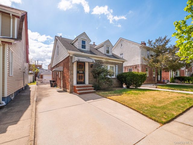 8990 221st Street, Queens Village, NY 11427