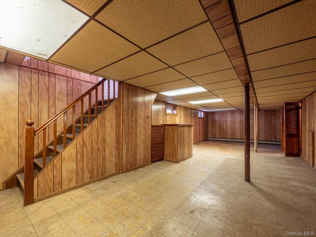 8990 221st Street, Queens Village, NY 11427