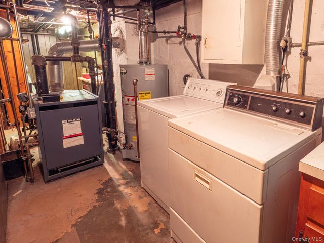 8990 221st Street, Queens Village, NY 11427