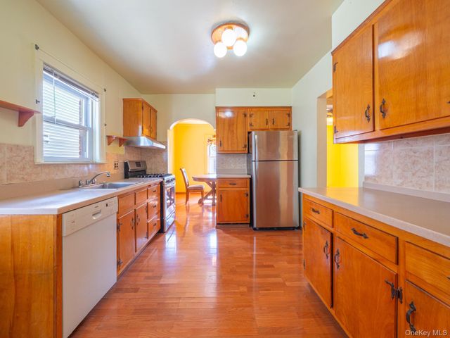 8990 221st Street, Queens Village, NY 11427