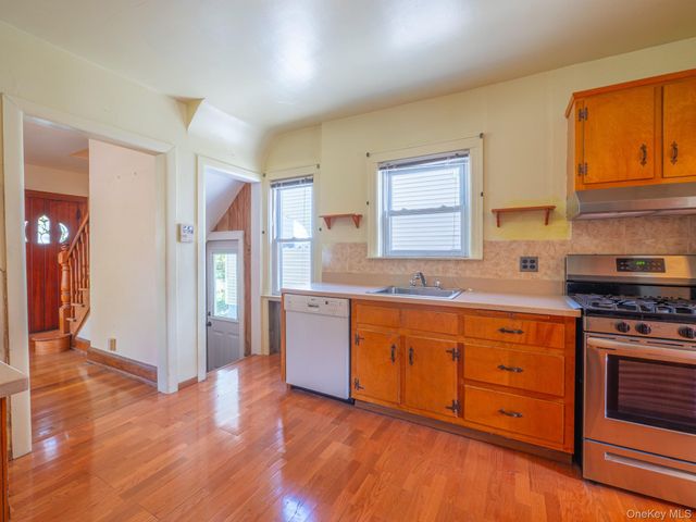 8990 221st Street, Queens Village, NY 11427