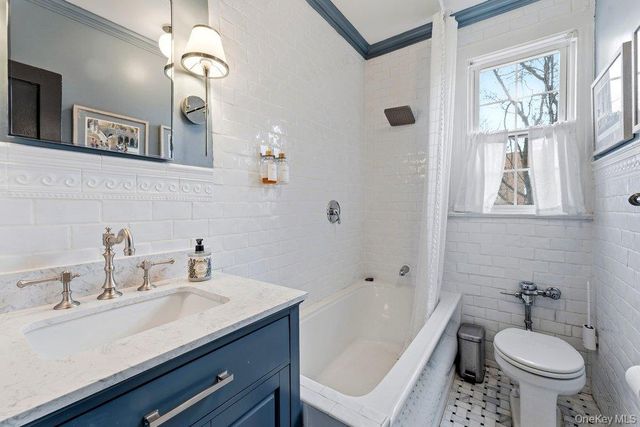 35-05 167th Street 1, Flushing, NY 11358