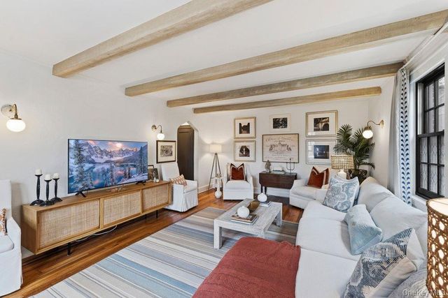 35-05 167th Street 1, Flushing, NY 11358