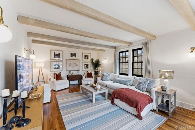 35-05 167th Street 1, Flushing, NY 11358