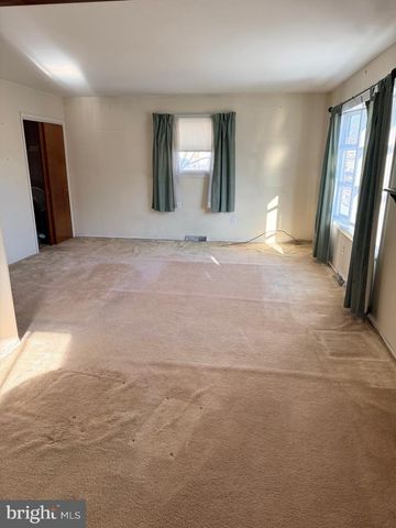 1446 FITZWATERTOWN RD, Willow Grove, PA 19090