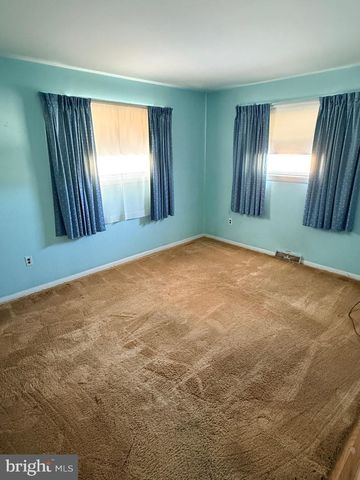 1446 FITZWATERTOWN RD, Willow Grove, PA 19090