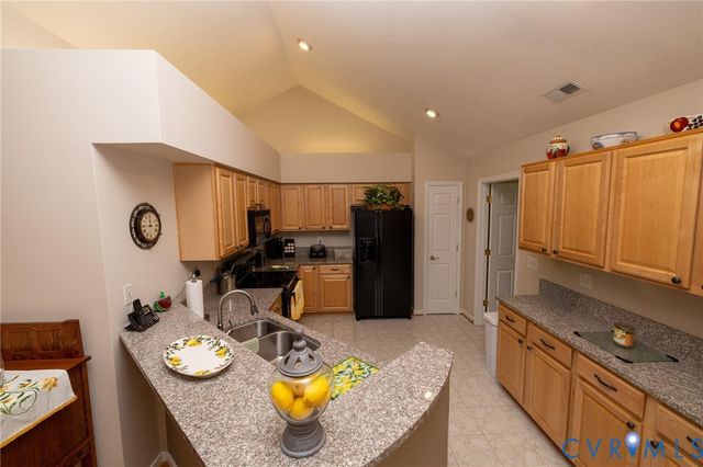 14102 Norwood Pond Ln, Midlothian, VA 23112