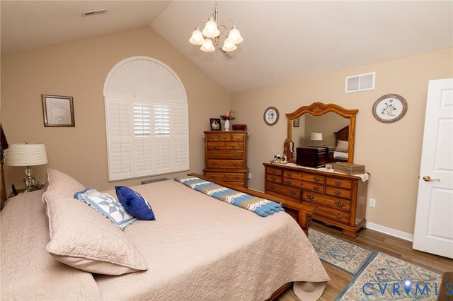 14102 Norwood Pond Ln, Midlothian, VA 23112
