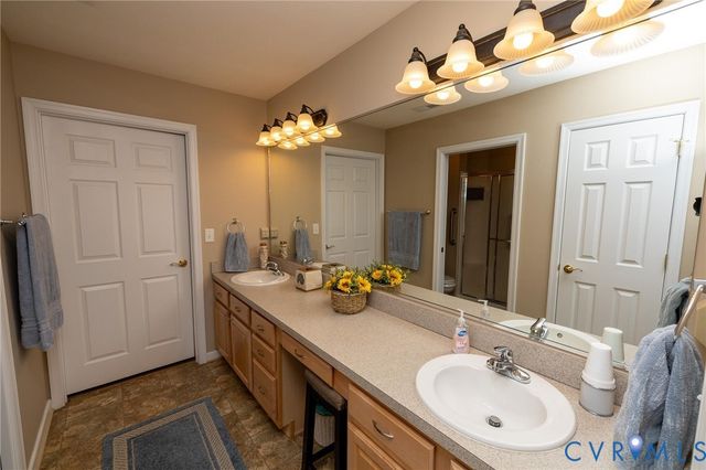 14102 Norwood Pond Ln, Midlothian, VA 23112