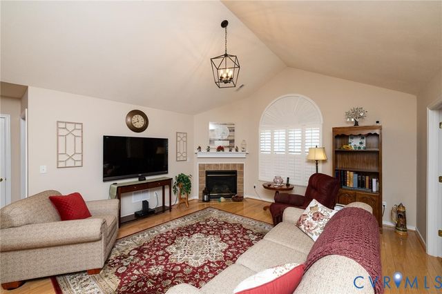 14102 Norwood Pond Ln, Midlothian, VA 23112