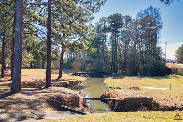 127 Bramblewood Lane, Perry, GA 31069