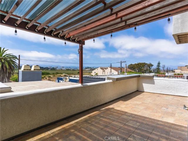 355 Pershing Drive B, Playa Del Rey, CA 90293