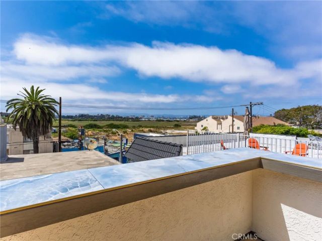 355 Pershing Drive B, Playa Del Rey, CA 90293
