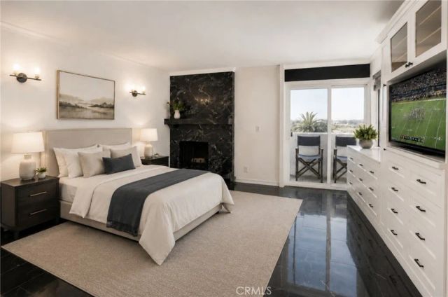 355 Pershing Drive B, Playa Del Rey, CA 90293