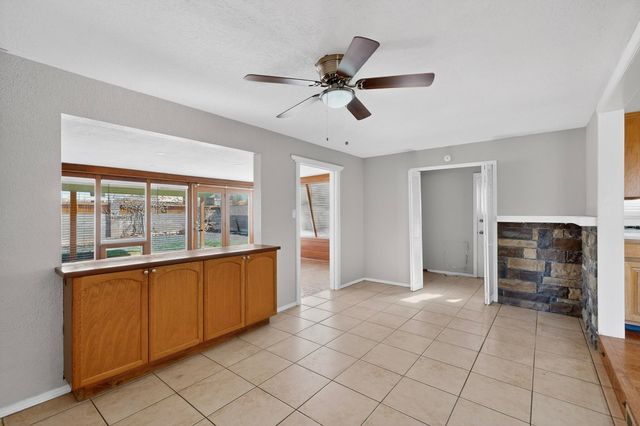 900 Arizona Street SE, Albuquerque, NM 87108