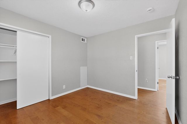 900 Arizona Street SE, Albuquerque, NM 87108