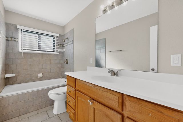 900 Arizona Street SE, Albuquerque, NM 87108