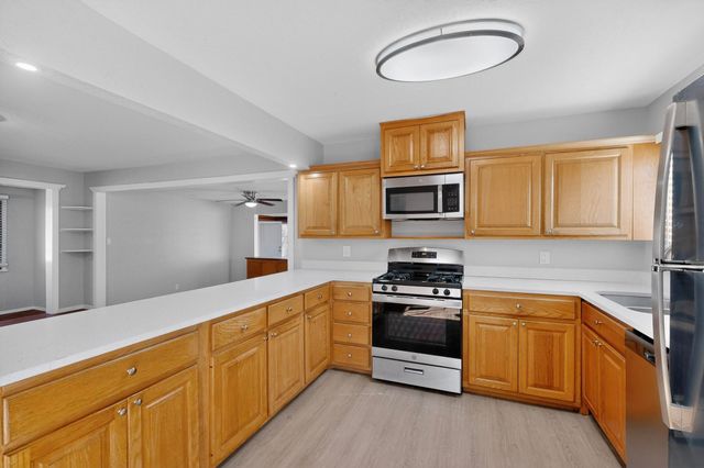 900 Arizona Street SE, Albuquerque, NM 87108