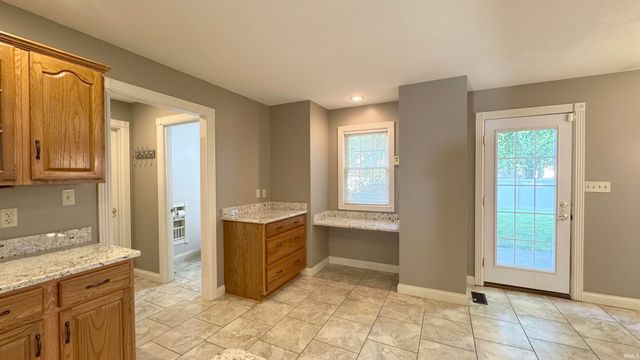 3288 Westhampton Drive, Newburgh, IN 47630