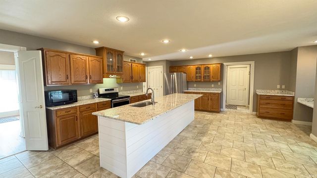 3288 Westhampton Drive, Newburgh, IN 47630