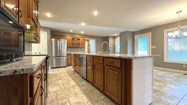 3288 Westhampton Drive, Newburgh, IN 47630