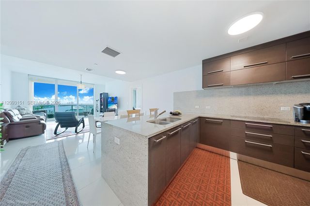 900 Biscayne Boulevard 2602, Miami, FL 33132