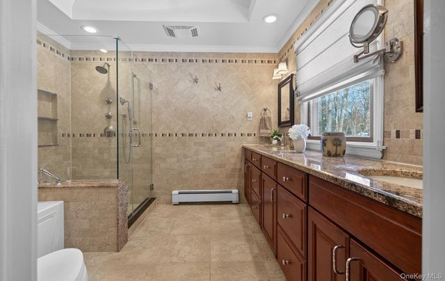 15 Tiber Road, Syosset, NY 11791