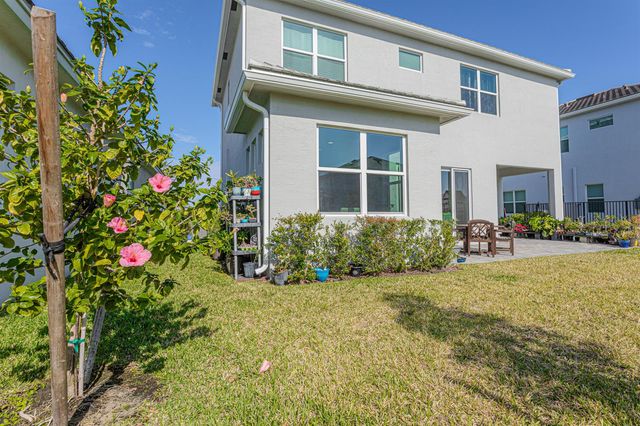 15096 Courtland Court, Westlake, FL 33470