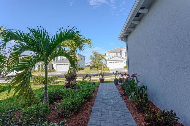 15096 Courtland Court, Westlake, FL 33470