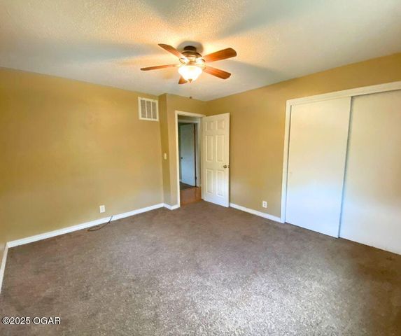 106 Cooley Drive, Carl Junction, MO 64834