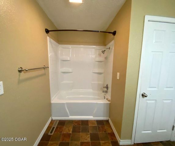 106 Cooley Drive, Carl Junction, MO 64834