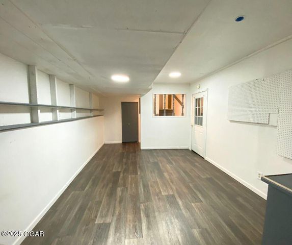 106 Cooley Drive, Carl Junction, MO 64834