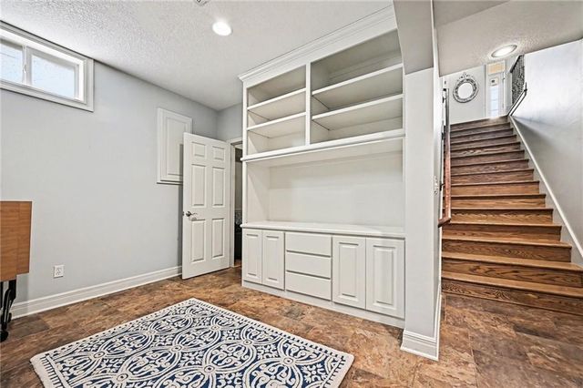 3816 NE 94th Terrace, Kansas City, MO 64156