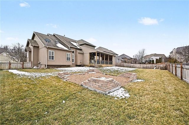 3816 NE 94th Terrace, Kansas City, MO 64156