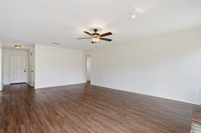 253 County Road 4899, Boyd, TX 76023