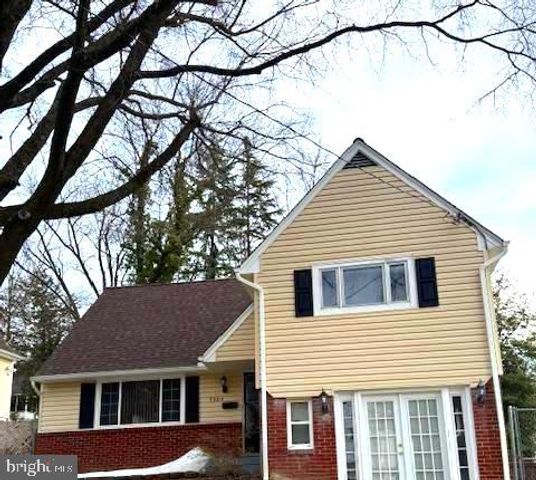 5905 MUSTANG DR, Riverdale, MD 20737