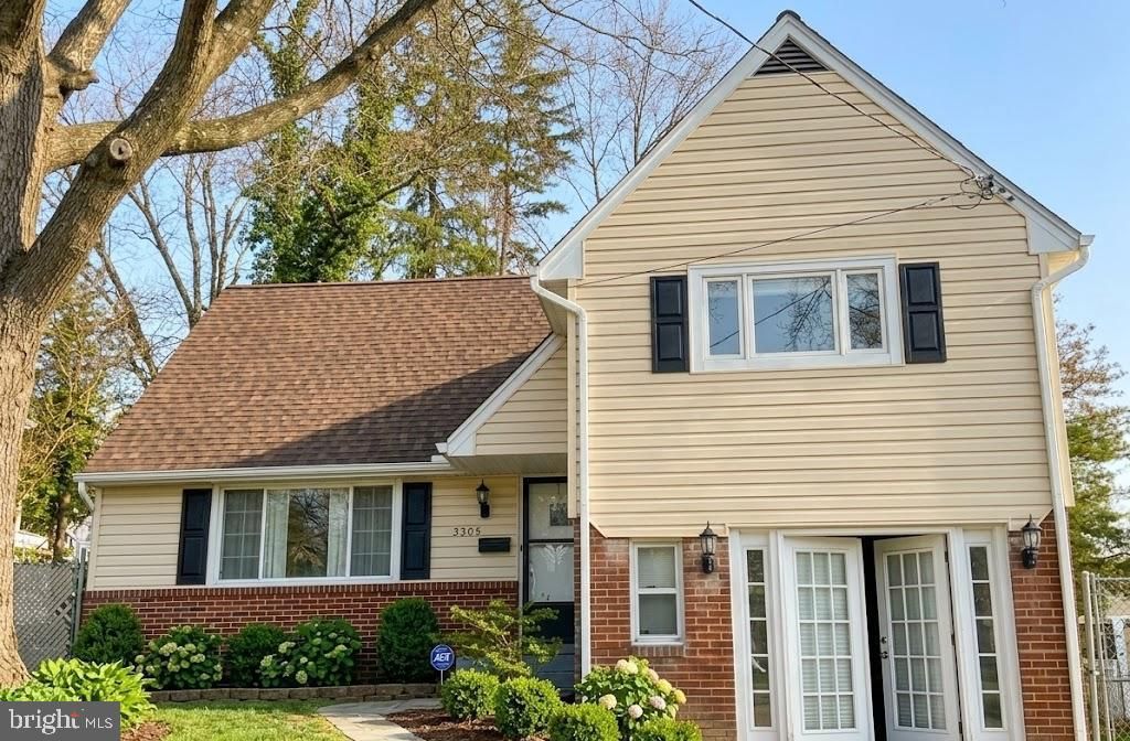 5905 MUSTANG DR, Riverdale, MD 20737