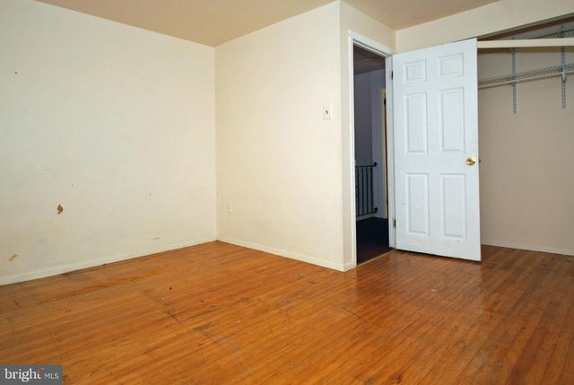 11 WELLINGTON PL, Burlington, NJ 08016