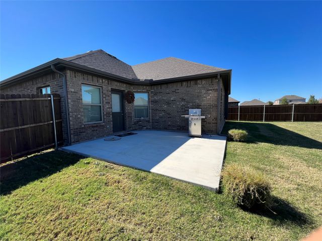2817 Diamondback Drive, Melissa, TX 75454
