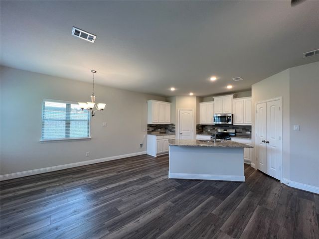 2817 Diamondback Drive, Melissa, TX 75454