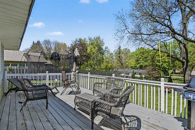 197 E Beech Street, Cedar Springs, MI 49319