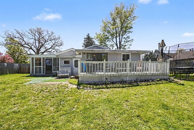 197 E Beech Street, Cedar Springs, MI 49319