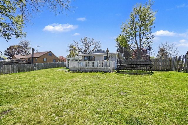 197 E Beech Street, Cedar Springs, MI 49319