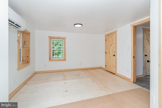 892 OWL HOLLOW RD, Millerstown, PA 17062