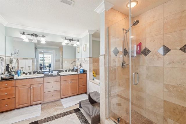 700 N OSCEOLA AVENUE 504, Clearwater, FL 33755